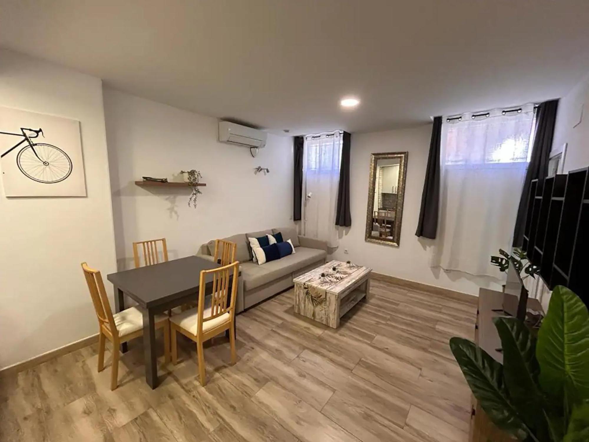Ferienwohnung Charming Rio Manzanares Madrid Exterior foto